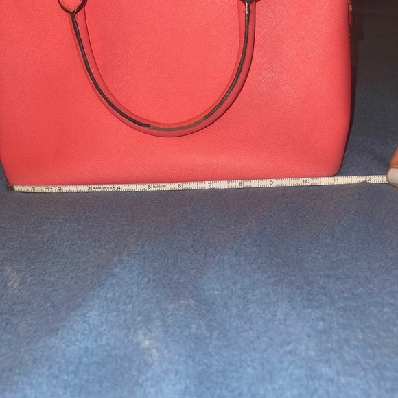 Gently used M Kors, LG Dome Satchel in Lt Pink/Blossom. - Picture 3 of 9